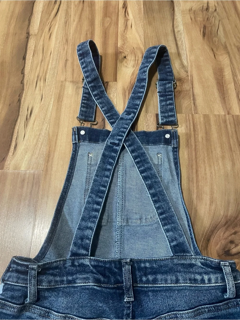 WallFlower Juniors Criss Cross Back Denim Overall Shorts Medium Blue Sz S